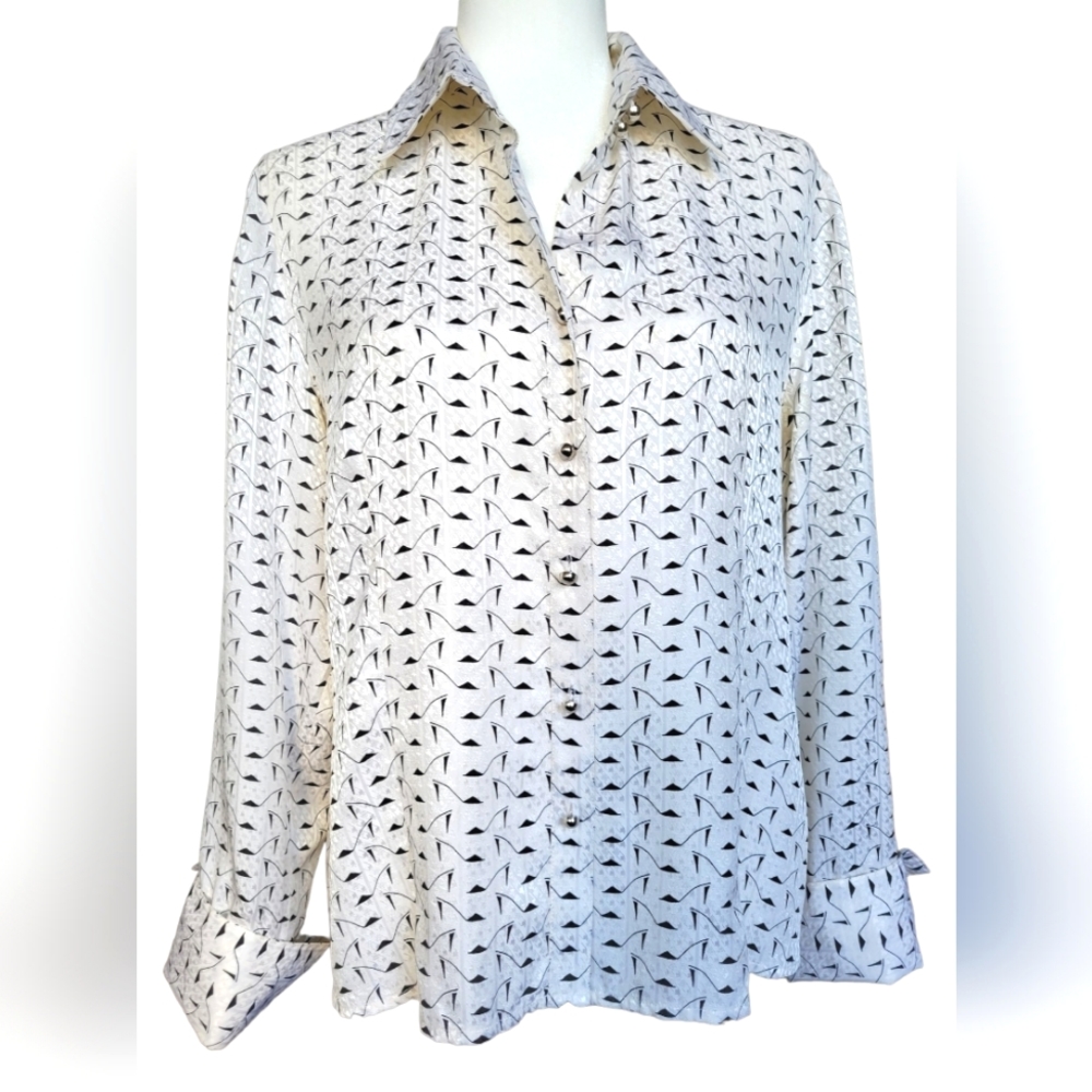 Due Per Due White Silk Blouse Collared Flowy Long Sleeve Double Cuffed Size 12